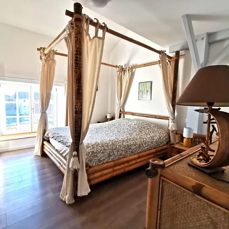 Apartment Superbe Type Loft En Duplex Rue Buat