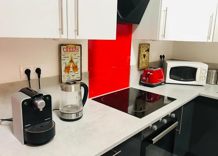 Superbe Type Loft En Duplex Rue Buat *