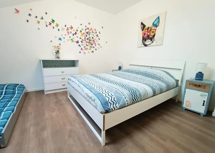 Apartment Superbe Type Loft En Duplex Rue Buat